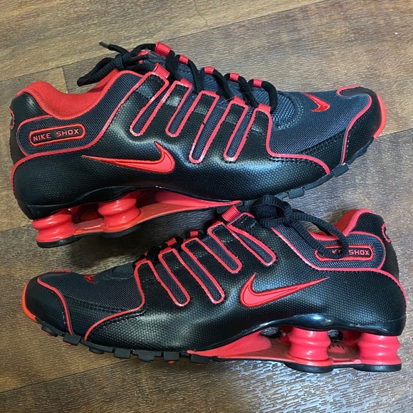 womens red nike shox